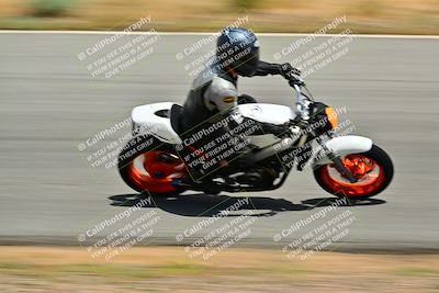 media/May-31-2025-Classic Track Day (Sat) [[da23ab3028]]/Group B/Session 4 (Turns 4 and 6)/